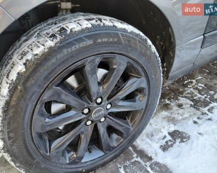 Серый Ленд Ровер Рендж Ровер, объемом двигателя 2.99 л и пробегом 204 тыс. км за 35000 $, фото 133 на Automoto.ua