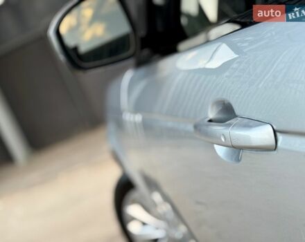 Серый Ленд Ровер Рендж Ровер, объемом двигателя 3 л и пробегом 216 тыс. км за 36996 $, фото 34 на Automoto.ua