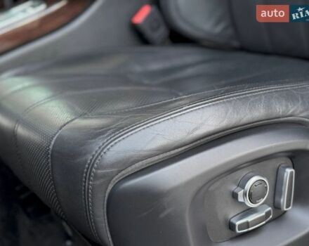 Серый Ленд Ровер Рендж Ровер, объемом двигателя 3 л и пробегом 216 тыс. км за 36996 $, фото 52 на Automoto.ua