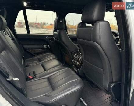 Серый Ленд Ровер Рендж Ровер, объемом двигателя 2.99 л и пробегом 175 тыс. км за 29900 $, фото 18 на Automoto.ua