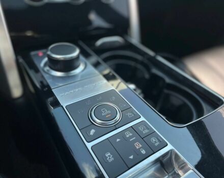 Серый Ленд Ровер Рендж Ровер, объемом двигателя 4.4 л и пробегом 156 тыс. км за 47999 $, фото 13 на Automoto.ua