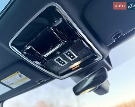 Сірий Ленд Ровер Рендж Ровер, об'ємом двигуна 5 л та пробігом 156 тис. км за 38700 $, фото 34 на Automoto.ua