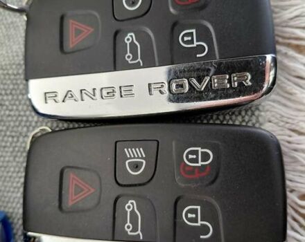 Серый Ленд Ровер Рендж Ровер, объемом двигателя 2.99 л и пробегом 204 тыс. км за 35000 $, фото 2 на Automoto.ua