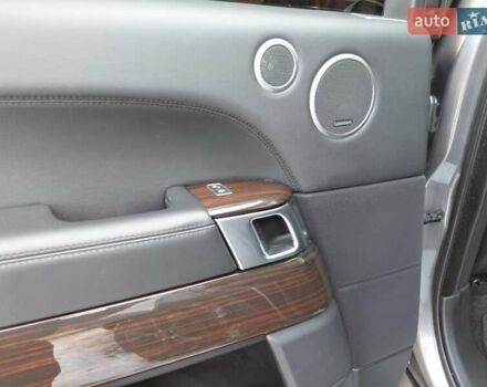 Серый Ленд Ровер Рендж Ровер, объемом двигателя 2.99 л и пробегом 204 тыс. км за 35000 $, фото 47 на Automoto.ua