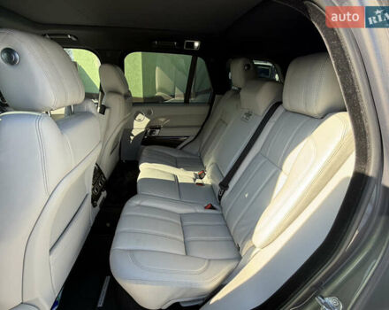 Серый Ленд Ровер Рендж Ровер, объемом двигателя 2.99 л и пробегом 200 тыс. км за 27300 $, фото 14 на Automoto.ua