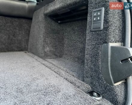 Серый Ленд Ровер Рендж Ровер, объемом двигателя 3 л и пробегом 216 тыс. км за 36996 $, фото 66 на Automoto.ua