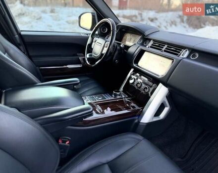 Сірий Ленд Ровер Рендж Ровер, об'ємом двигуна 5 л та пробігом 156 тис. км за 38700 $, фото 27 на Automoto.ua