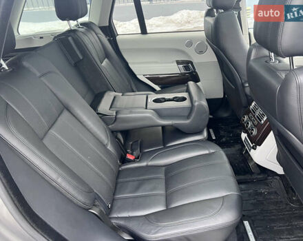 Серый Ленд Ровер Рендж Ровер, объемом двигателя 3 л и пробегом 158 тыс. км за 44000 $, фото 64 на Automoto.ua