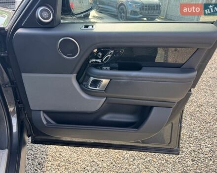 Серый Ленд Ровер Рендж Ровер, объемом двигателя 5 л и пробегом 158 тыс. км за 57000 $, фото 5 на Automoto.ua