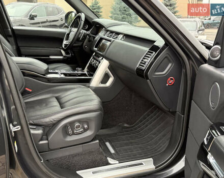 Сірий Ленд Ровер Рендж Ровер, об'ємом двигуна 4.37 л та пробігом 125 тис. км за 52100 $, фото 5 на Automoto.ua