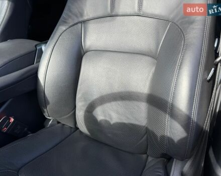 Серый Ленд Ровер Рендж Ровер, объемом двигателя 5 л и пробегом 158 тыс. км за 57000 $, фото 30 на Automoto.ua