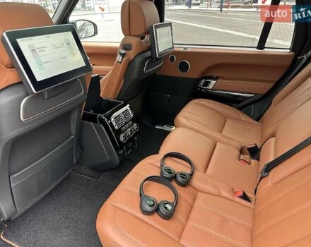 Серый Ленд Ровер Рендж Ровер, объемом двигателя 4.37 л и пробегом 61 тыс. км за 87704 $, фото 2 на Automoto.ua