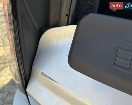 Серый Ленд Ровер Рендж Ровер, объемом двигателя 3 л и пробегом 161 тыс. км за 26999 $, фото 43 на Automoto.ua