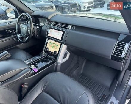 Серый Ленд Ровер Рендж Ровер, объемом двигателя 5 л и пробегом 158 тыс. км за 63900 $, фото 88 на Automoto.ua