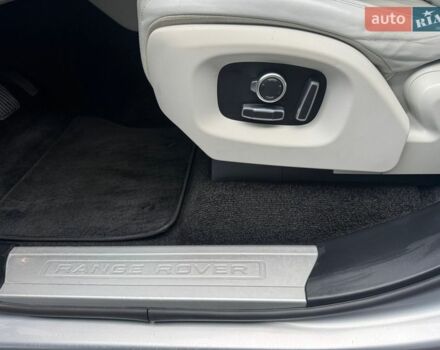 Серый Ленд Ровер Рендж Ровер, объемом двигателя 3 л и пробегом 153 тыс. км за 29900 $, фото 147 на Automoto.ua