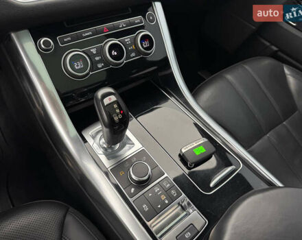 Сірий Ленд Ровер Рендж Ровер, об'ємом двигуна 2.99 л та пробігом 146 тис. км за 31999 $, фото 66 на Automoto.ua