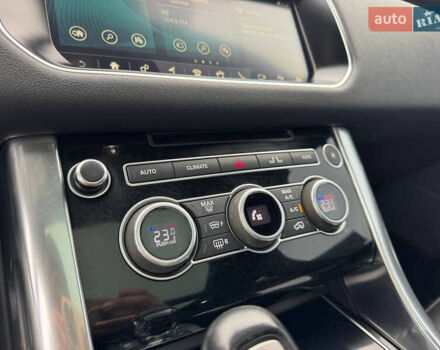 Серый Ленд Ровер Рендж Ровер, объемом двигателя 2.99 л и пробегом 146 тыс. км за 33999 $, фото 67 на Automoto.ua