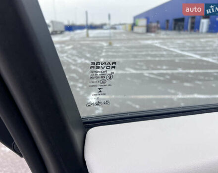 Серый Ленд Ровер Рендж Ровер, объемом двигателя 3 л и пробегом 158 тыс. км за 44000 $, фото 24 на Automoto.ua