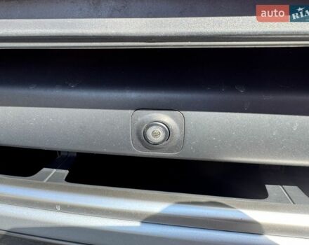 Серый Ленд Ровер Рендж Ровер, объемом двигателя 3 л и пробегом 161 тыс. км за 26999 $, фото 33 на Automoto.ua