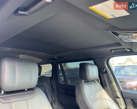 Серый Ленд Ровер Рендж Ровер, объемом двигателя 5 л и пробегом 158 тыс. км за 57000 $, фото 3 на Automoto.ua