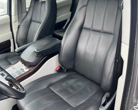 Серый Ленд Ровер Рендж Ровер, объемом двигателя 3 л и пробегом 158 тыс. км за 44000 $, фото 33 на Automoto.ua