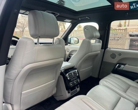 Серый Ленд Ровер Рендж Ровер, объемом двигателя 3 л и пробегом 153 тыс. км за 29900 $, фото 139 на Automoto.ua