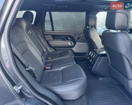 Серый Ленд Ровер Рендж Ровер, объемом двигателя 5 л и пробегом 158 тыс. км за 63900 $, фото 86 на Automoto.ua