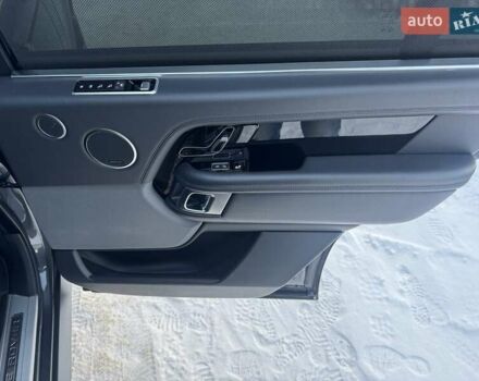 Серый Ленд Ровер Рендж Ровер, объемом двигателя 5 л и пробегом 158 тыс. км за 63900 $, фото 74 на Automoto.ua