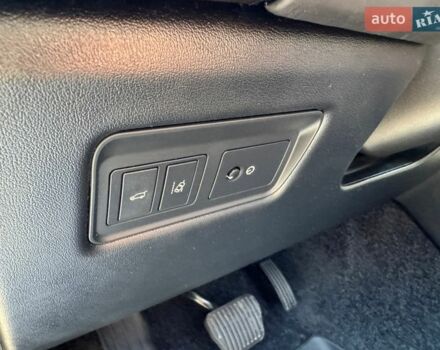 Серый Ленд Ровер Рендж Ровер, объемом двигателя 3 л и пробегом 161 тыс. км за 26999 $, фото 27 на Automoto.ua