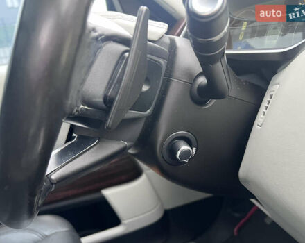 Серый Ленд Ровер Рендж Ровер, объемом двигателя 3 л и пробегом 158 тыс. км за 44000 $, фото 77 на Automoto.ua