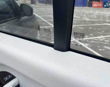 Серый Ленд Ровер Рендж Ровер, объемом двигателя 3 л и пробегом 158 тыс. км за 44000 $, фото 22 на Automoto.ua