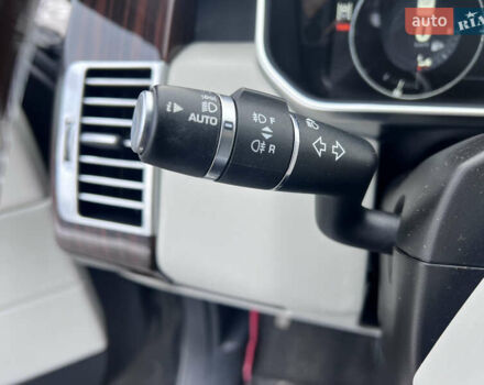 Серый Ленд Ровер Рендж Ровер, объемом двигателя 3 л и пробегом 158 тыс. км за 44000 $, фото 80 на Automoto.ua