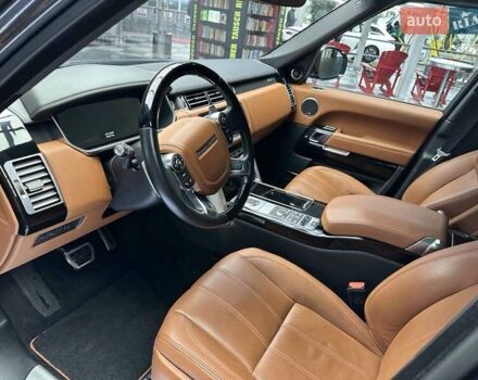 Серый Ленд Ровер Рендж Ровер, объемом двигателя 4.37 л и пробегом 61 тыс. км за 87704 $, фото 43 на Automoto.ua