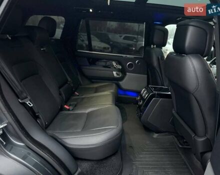 Сірий Ленд Ровер Рендж Ровер, об'ємом двигуна 5 л та пробігом 156 тис. км за 66990 $, фото 11 на Automoto.ua