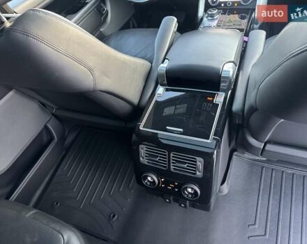 Серый Ленд Ровер Рендж Ровер, объемом двигателя 5 л и пробегом 158 тыс. км за 63900 $, фото 79 на Automoto.ua