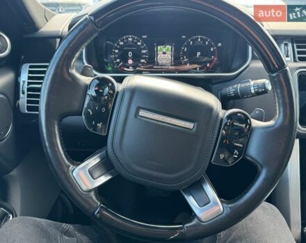 Серый Ленд Ровер Рендж Ровер, объемом двигателя 5 л и пробегом 158 тыс. км за 57000 $, фото 69 на Automoto.ua