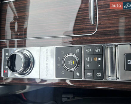 Серый Ленд Ровер Рендж Ровер, объемом двигателя 3 л и пробегом 158 тыс. км за 44000 $, фото 82 на Automoto.ua