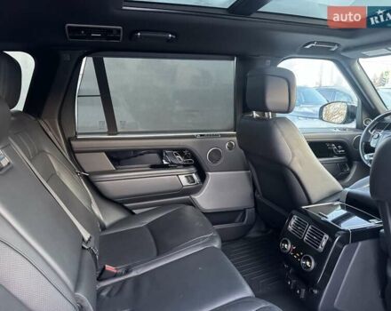 Серый Ленд Ровер Рендж Ровер, объемом двигателя 5 л и пробегом 158 тыс. км за 63900 $, фото 82 на Automoto.ua