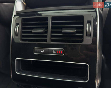 Серый Ленд Ровер Рендж Ровер, объемом двигателя 2.99 л и пробегом 146 тыс. км за 33999 $, фото 45 на Automoto.ua