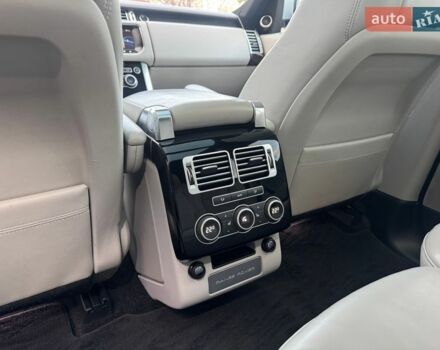 Серый Ленд Ровер Рендж Ровер, объемом двигателя 3 л и пробегом 153 тыс. км за 29900 $, фото 135 на Automoto.ua