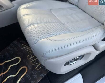 Серый Ленд Ровер Рендж Ровер, объемом двигателя 3 л и пробегом 153 тыс. км за 29900 $, фото 45 на Automoto.ua