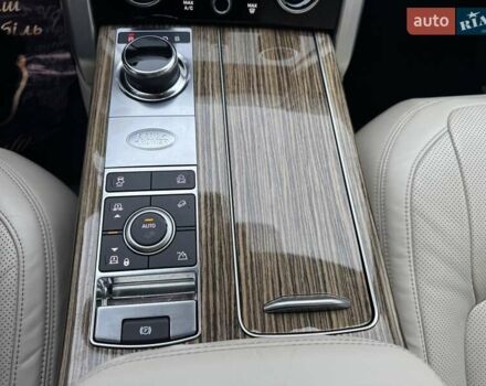 Серый Ленд Ровер Рендж Ровер, объемом двигателя 3 л и пробегом 161 тыс. км за 51900 $, фото 118 на Automoto.ua