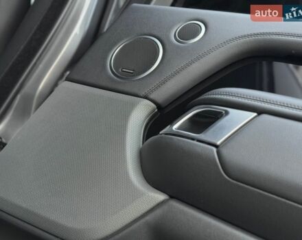 Серый Ленд Ровер Рендж Ровер, объемом двигателя 3 л и пробегом 168 тыс. км за 45000 $, фото 67 на Automoto.ua