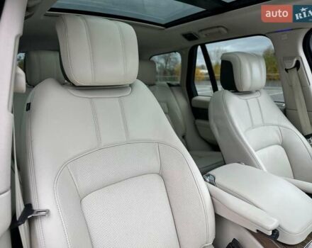 Сірий Ленд Ровер Рендж Ровер, об'ємом двигуна 2.99 л та пробігом 68 тис. км за 69900 $, фото 58 на Automoto.ua