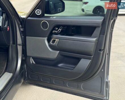 Серый Ленд Ровер Рендж Ровер, объемом двигателя 3 л и пробегом 168 тыс. км за 54000 $, фото 30 на Automoto.ua