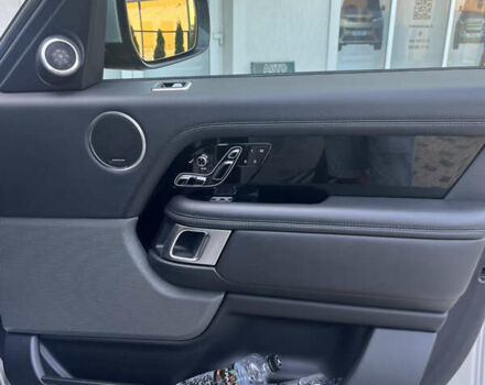 Серый Ленд Ровер Рендж Ровер, объемом двигателя 3 л и пробегом 79 тыс. км за 61500 $, фото 25 на Automoto.ua