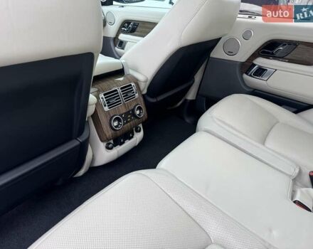 Серый Ленд Ровер Рендж Ровер, объемом двигателя 3 л и пробегом 161 тыс. км за 51900 $, фото 76 на Automoto.ua