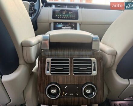 Серый Ленд Ровер Рендж Ровер, объемом двигателя 3 л и пробегом 169 тыс. км за 39500 $, фото 2 на Automoto.ua