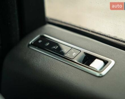 Сірий Ленд Ровер Рендж Ровер, об'ємом двигуна 3 л та пробігом 123 тис. км за 45900 $, фото 47 на Automoto.ua