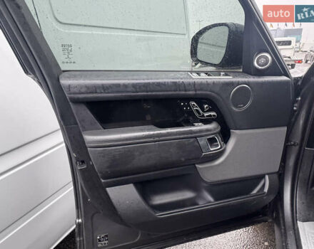 Сірий Ленд Ровер Рендж Ровер, об'ємом двигуна 3 л та пробігом 169 тис. км за 33800 $, фото 6 на Automoto.ua